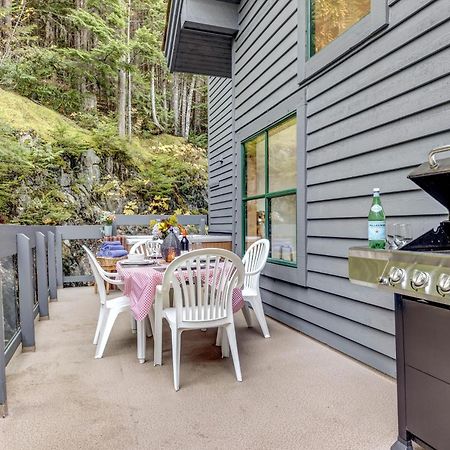 Northern Lights 21 Whistler Exterior foto