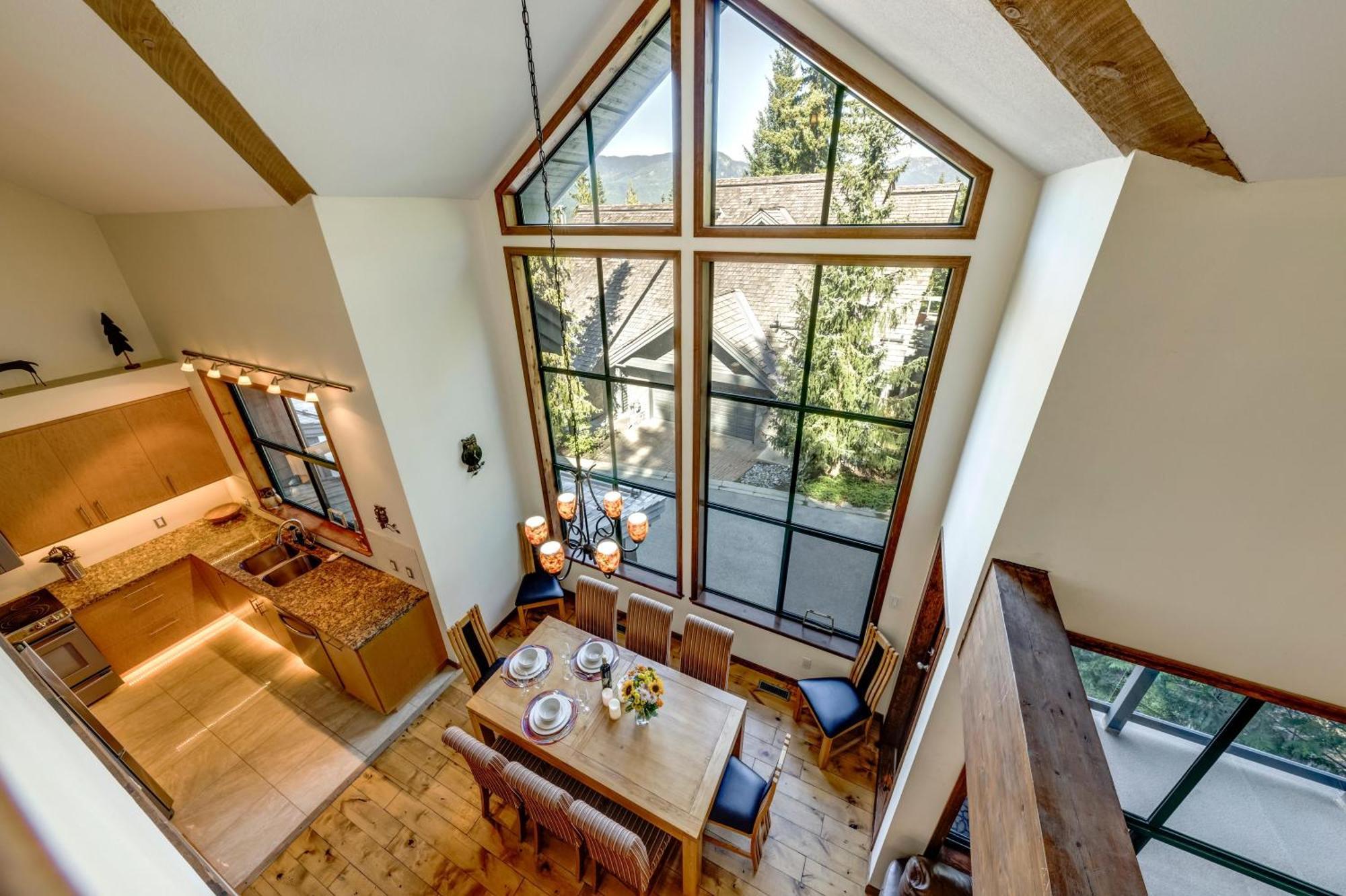 Northern Lights 21 Whistler Exterior foto